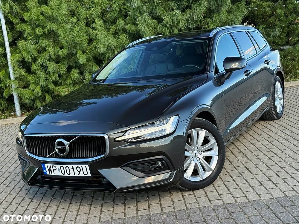 Volvo V60 D3 Geartronic Momentum Pro - 1