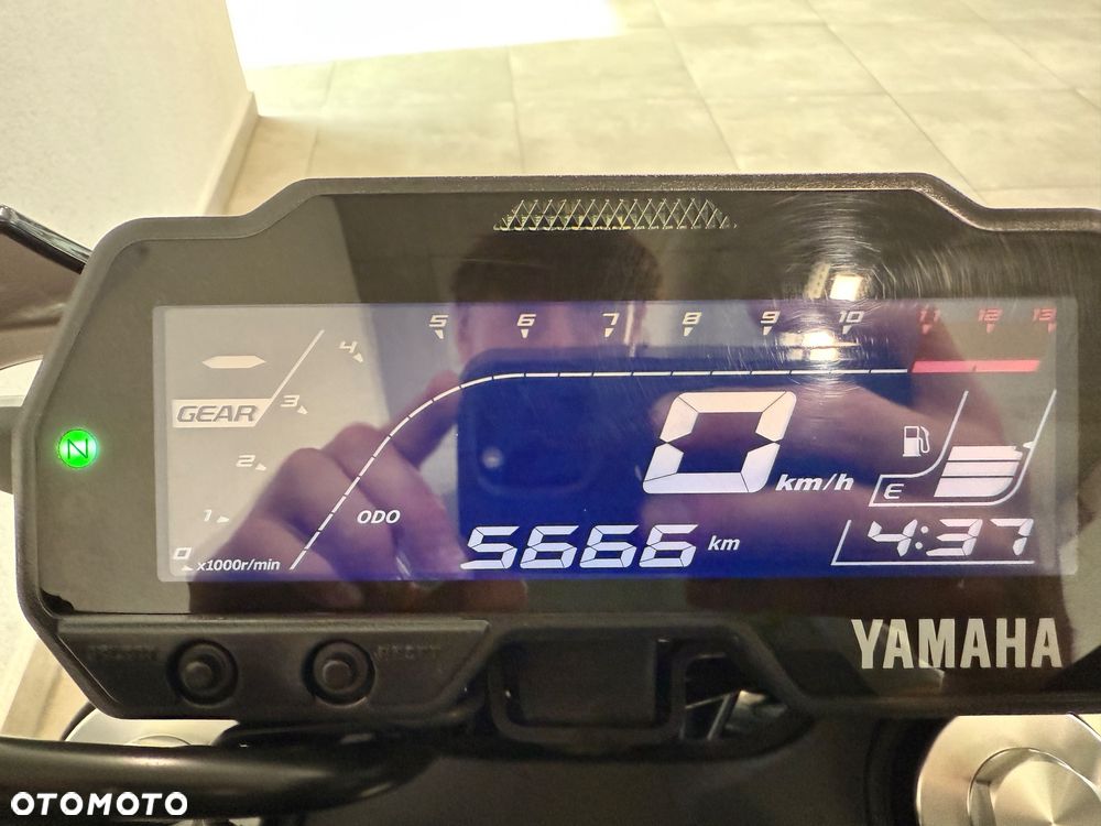 Yamaha MT - 8