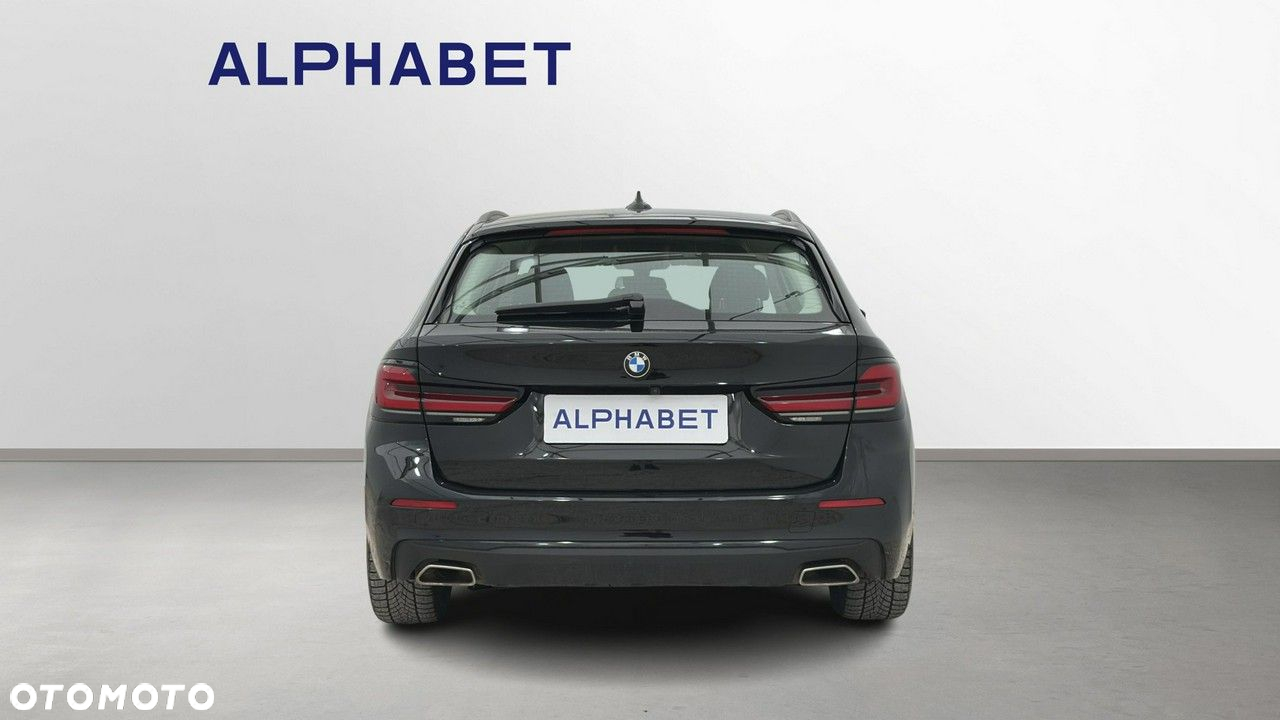 BMW Seria 5 520i - 5