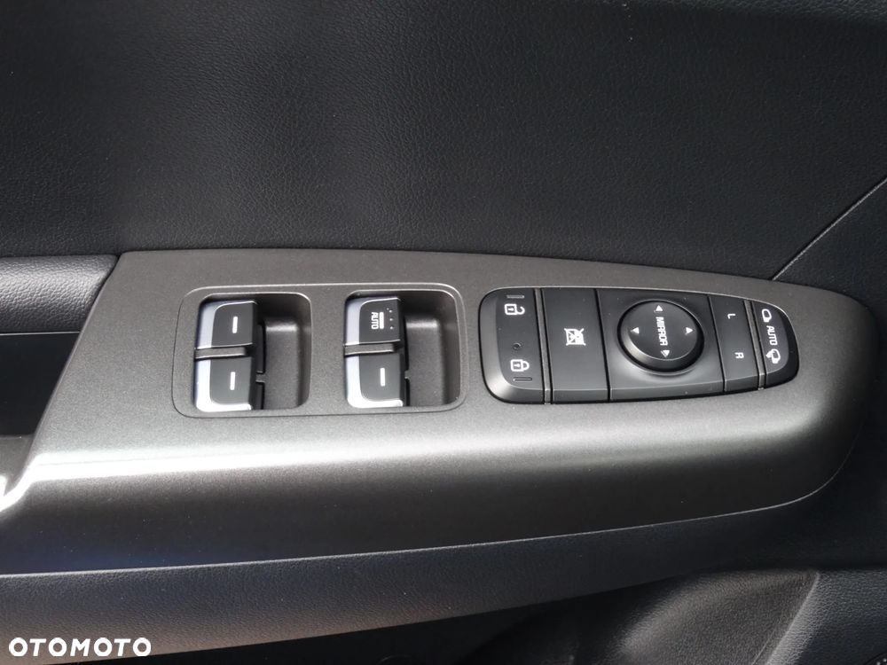 Kia Sportage 1.6 GDI 2WD VISION - 25
