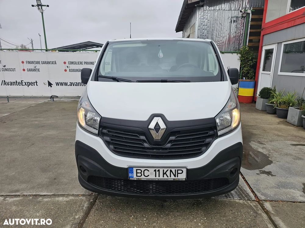Renault Trafic - 2