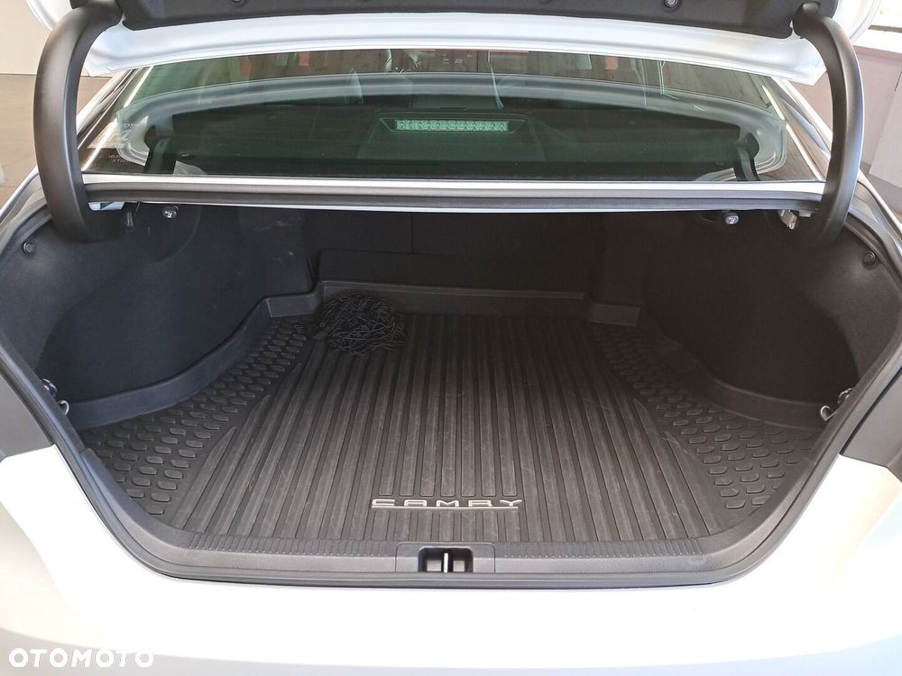Toyota Camry 2.5 Hybrid Prestige CVT - 14