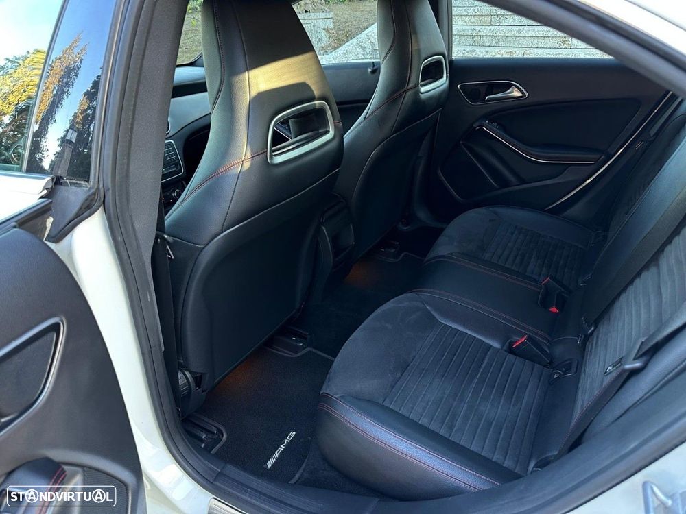 Mercedes-Benz CLA 220 d AMG Line Aut. - 11