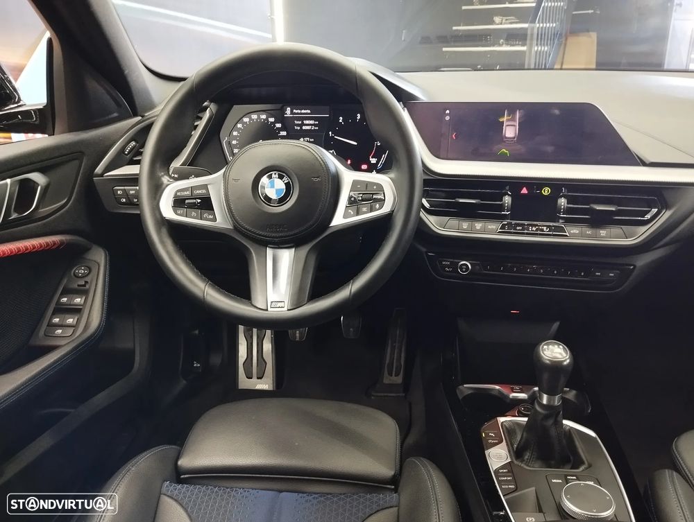 BMW 116 d Pack M - 13