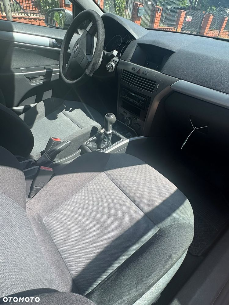 Opel Astra 1.4 Enjoy - 9