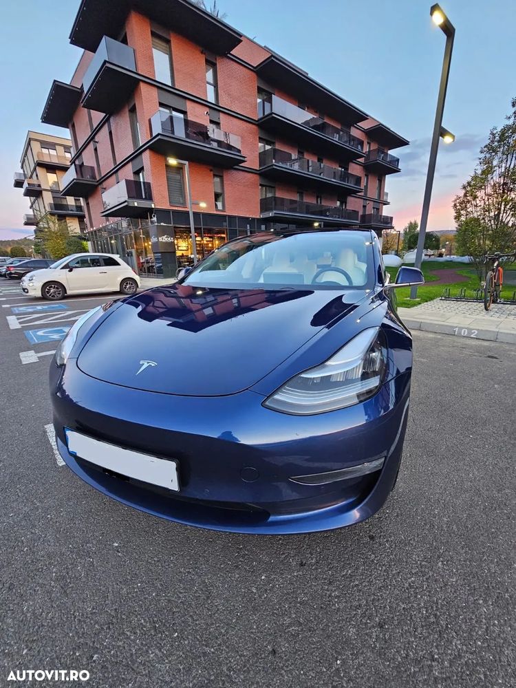 Tesla Model 3 Langstreckenbatterie Allradantrieb Dual Motor - 5