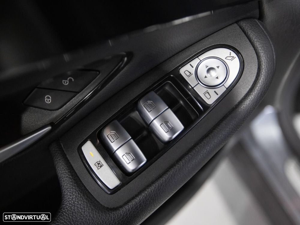 Mercedes-Benz GLC 300 de 4Matic - 14