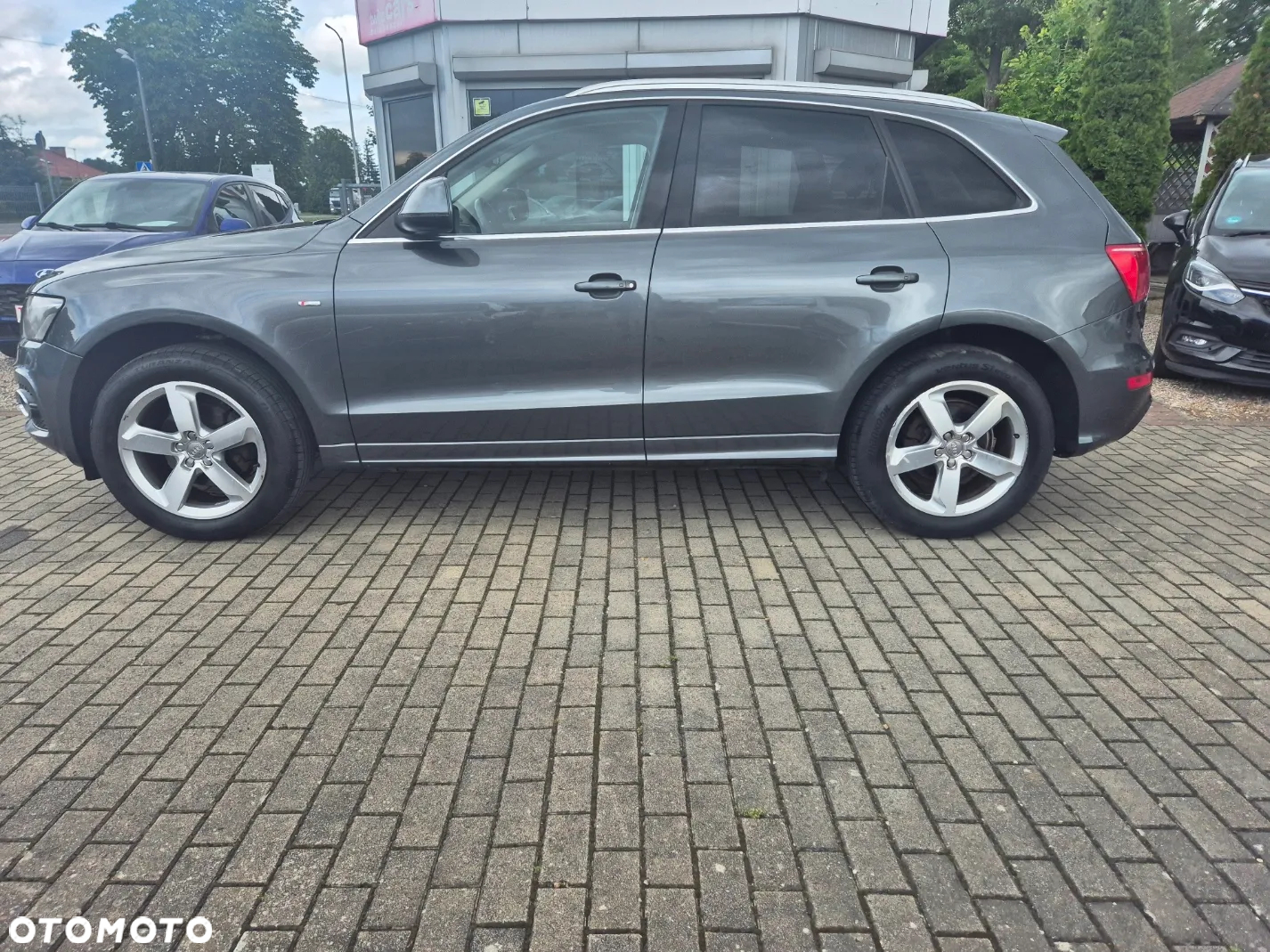 Audi Q5 3.2 FSI Quattro S tronic - 9