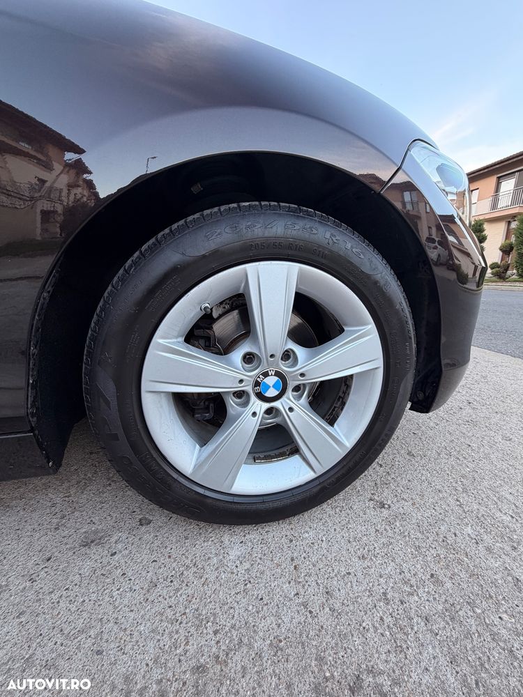 BMW Seria 1 - 13