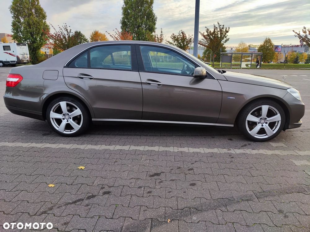 Mercedes-Benz Klasa E - 8