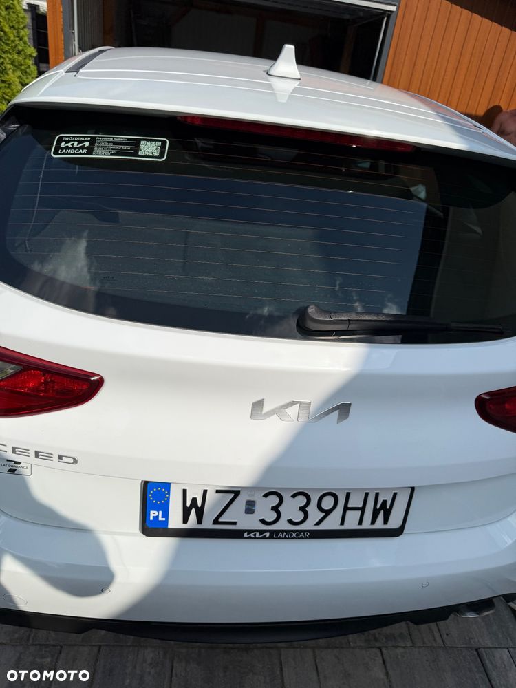 Kia Ceed 1.5 T-GDI Business Line - 12