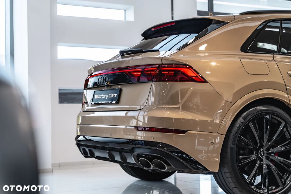 Audi SQ8 - 11