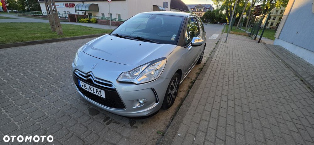 Citroën DS3 Pure Tech VTi 82 Opera Blue - 2