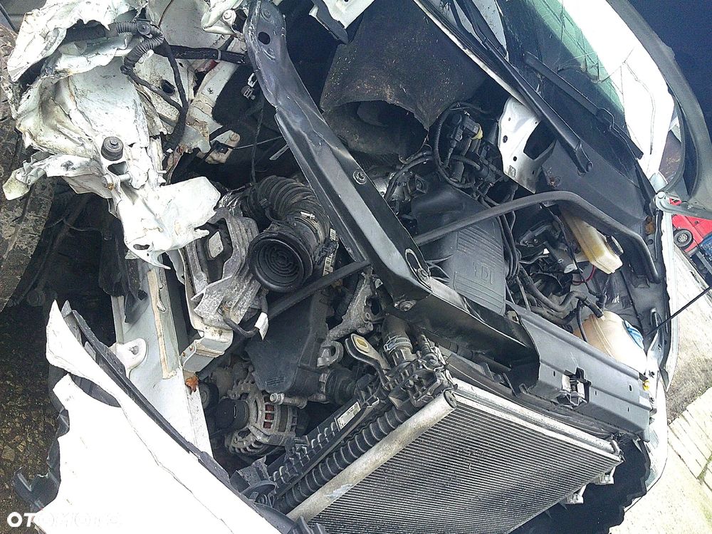 Volkswagen CRAFTER - 24