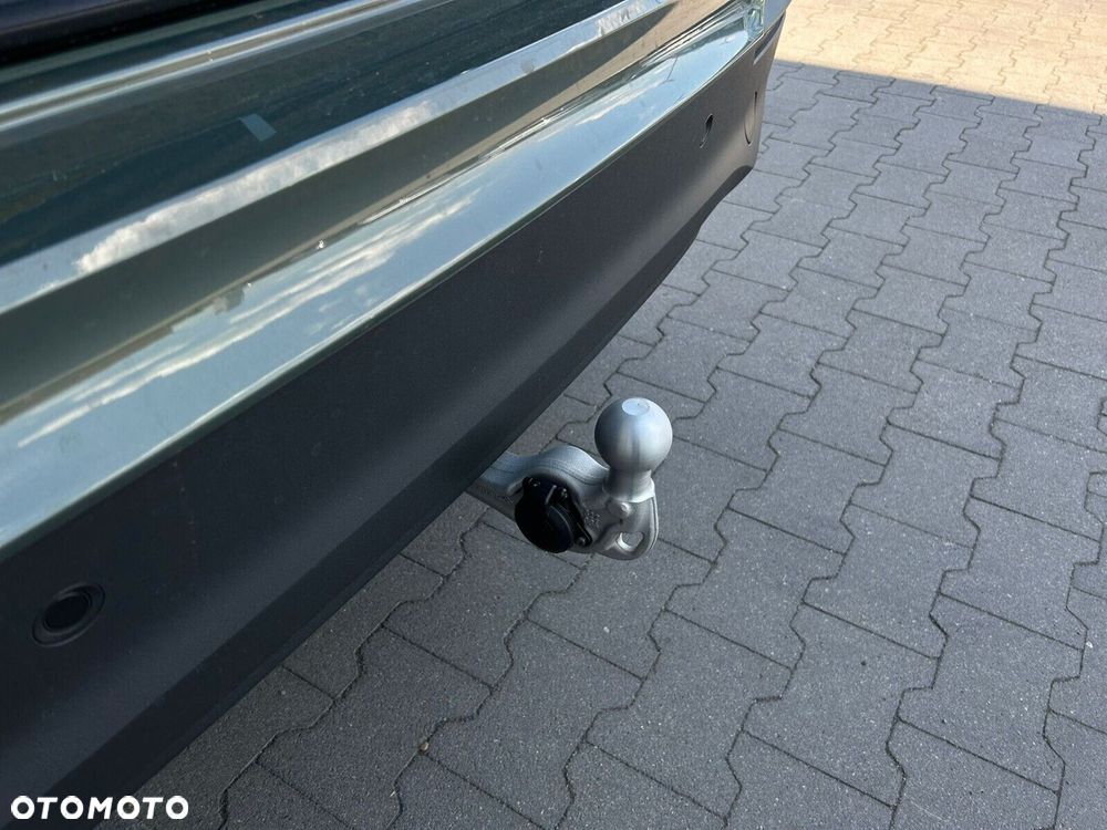 Volkswagen Tiguan - 31