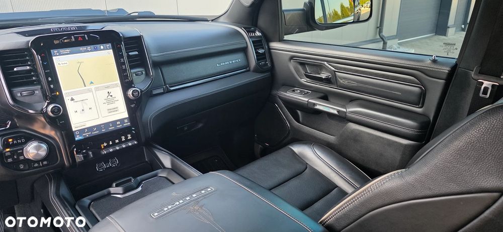 RAM 1500 5.7 Crew Cab Shortbed Limited Black - 28