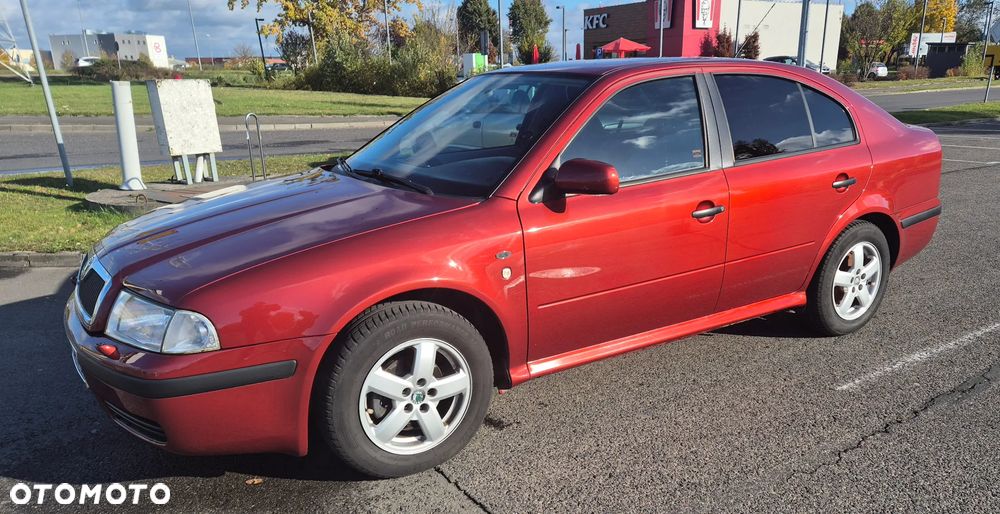 Skoda Octavia 1.6 Classic - 1