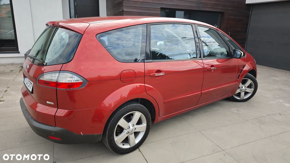 Ford S-Max 2.0 FF Titanium - 34
