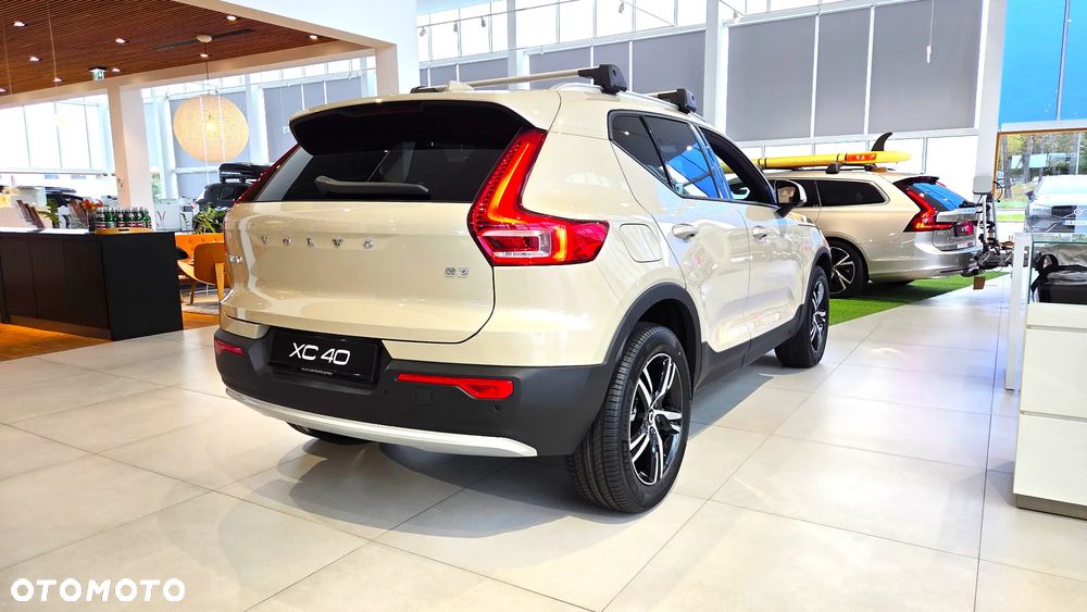 Volvo XC 40 B3 Core - 3