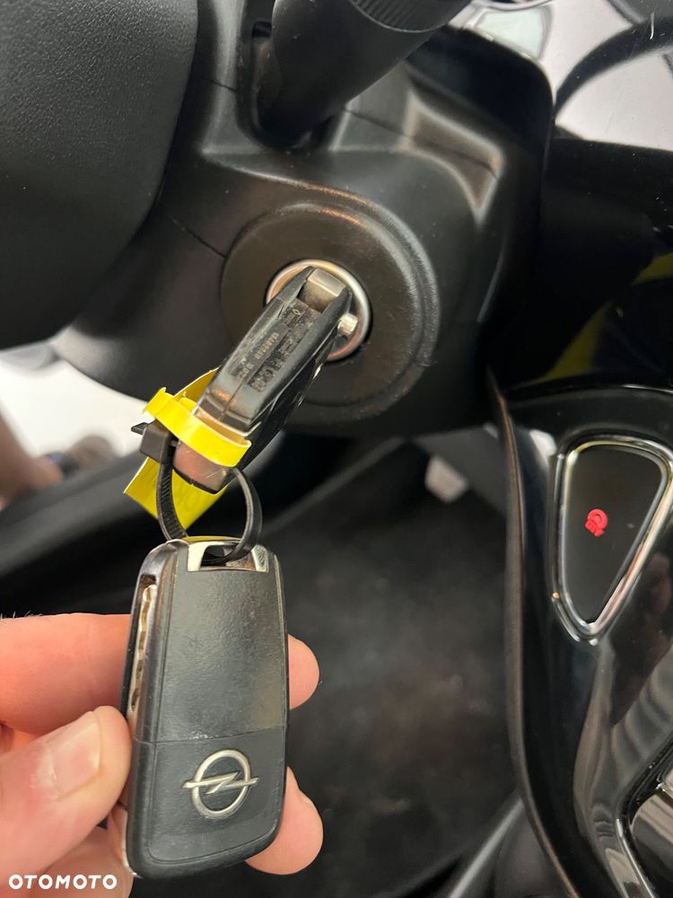 Opel Corsa - 28