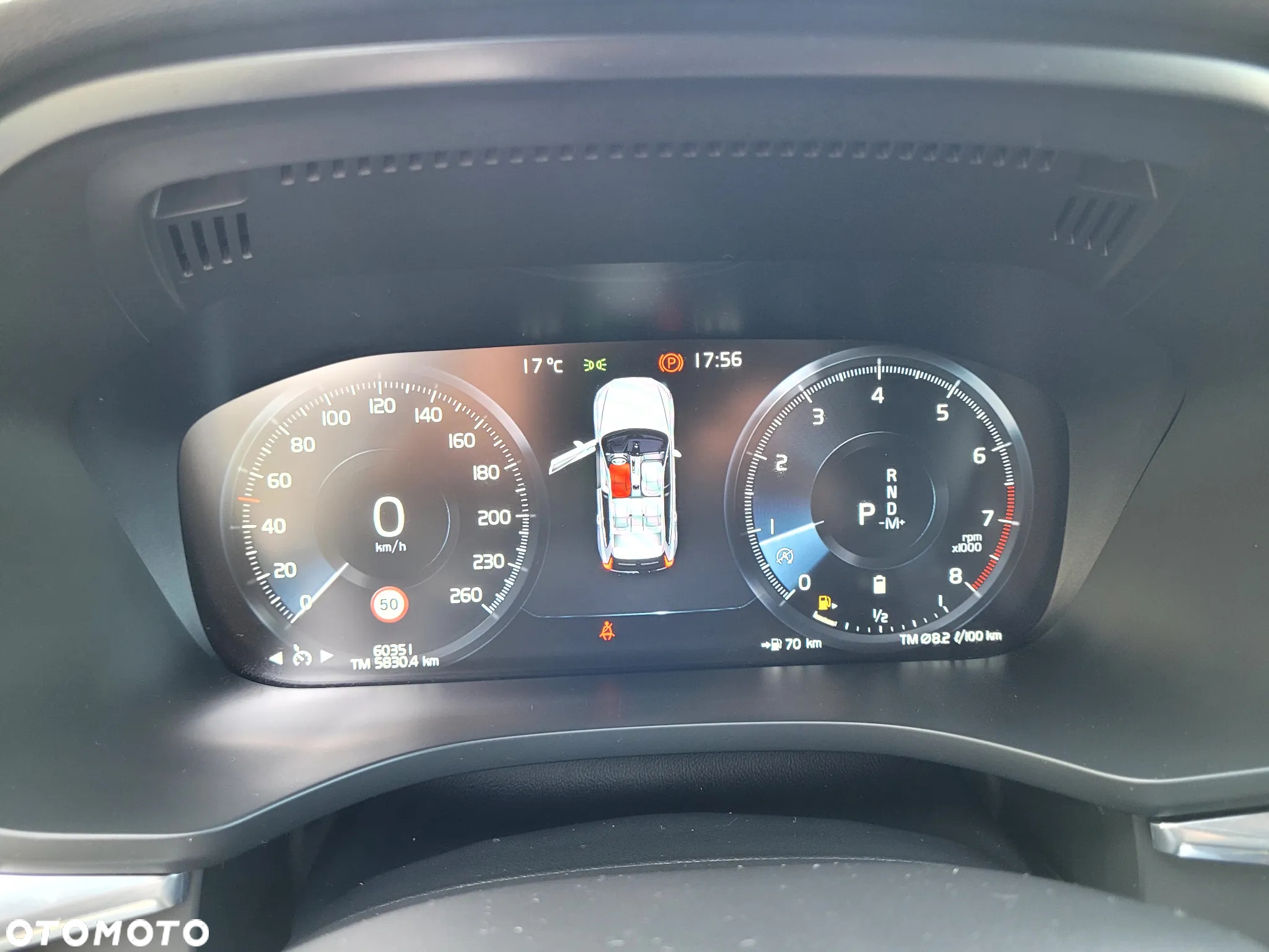 Volvo XC 60 T4 R-Design - 9