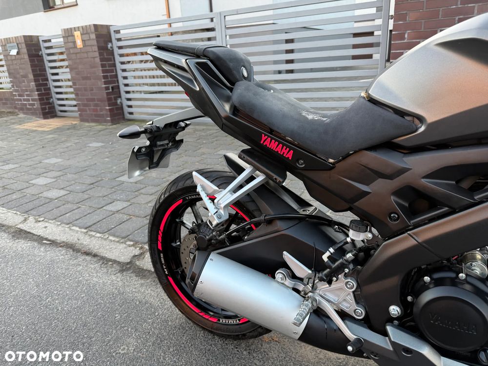 Yamaha MT - 30