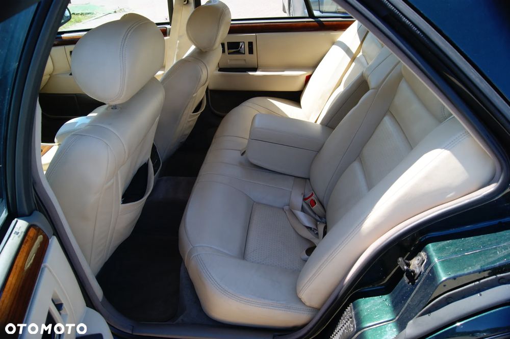 Cadillac Seville - 18