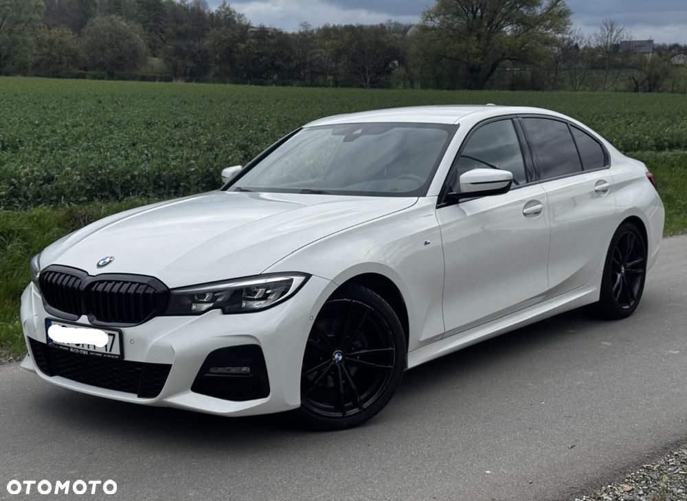 BMW Seria 3 320d M Sport - 3