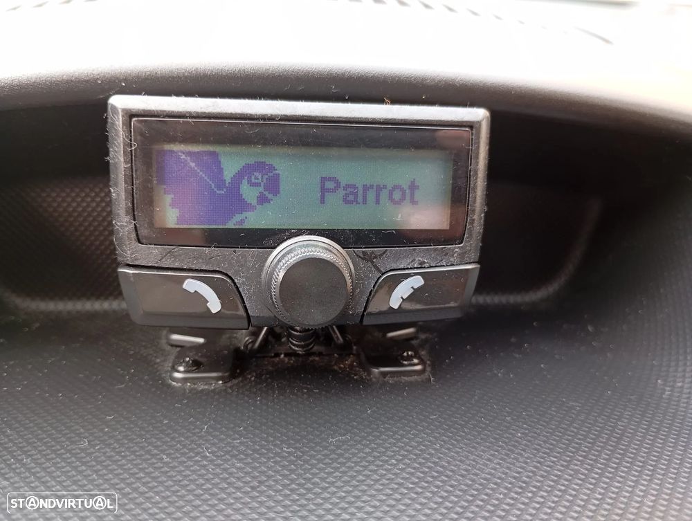 Peugeot 107 1.0 Urban Move - 10