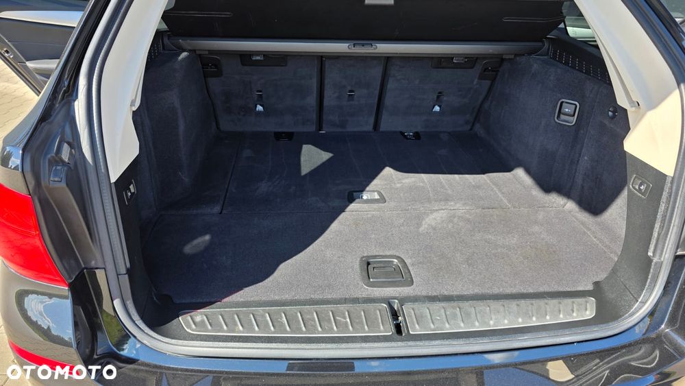 BMW Seria 5 518d Advantage sport - 30