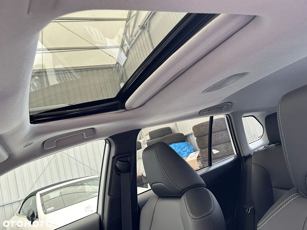 Toyota Corolla Cross - 9