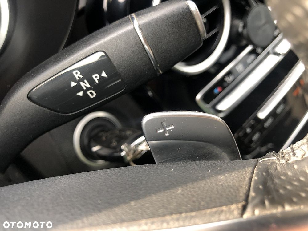 Mercedes-Benz GLC 220 d 4-Matic - 23