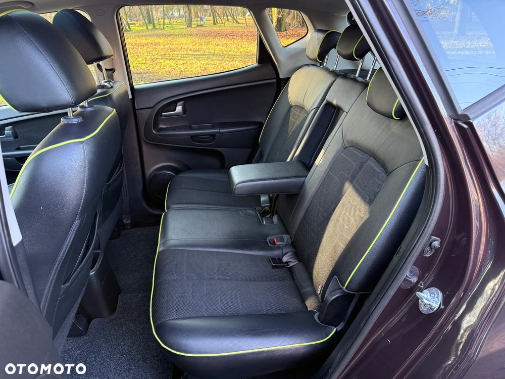 Kia Venga 1.6 CRDi 128 ISG Spirit - 19