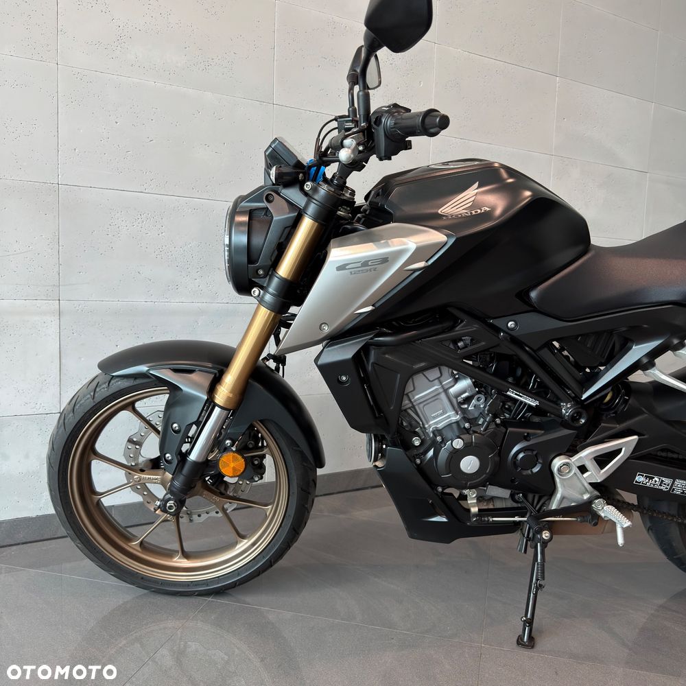 Honda CB - 10