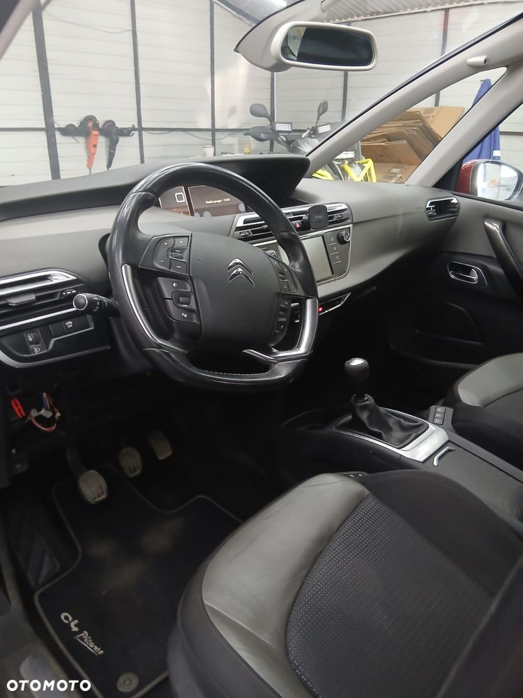 Citroën C4 Picasso 1.6 THP Exclusive - 18