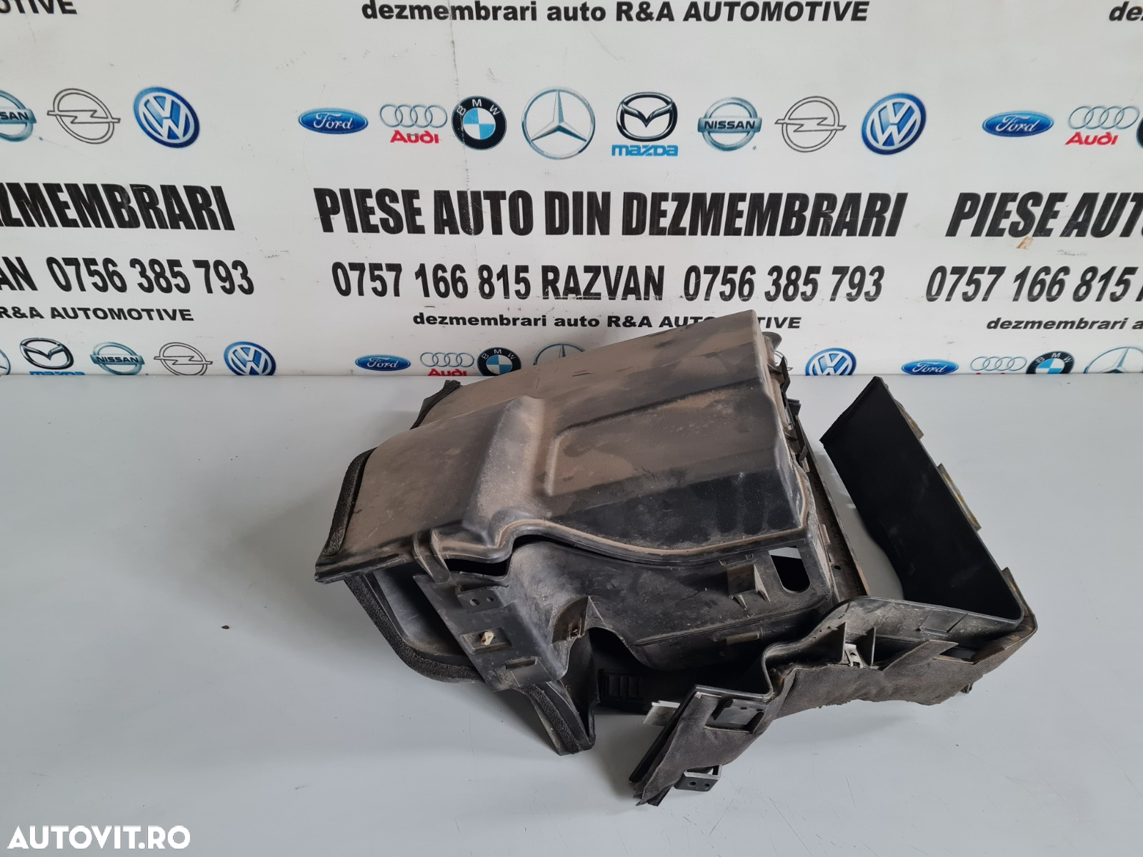 Carcasa Suport Baterie Range Rover Sport L320 An 2005-2006-2007-2008-2009-2010-2011-2012 Volan Stan - 3