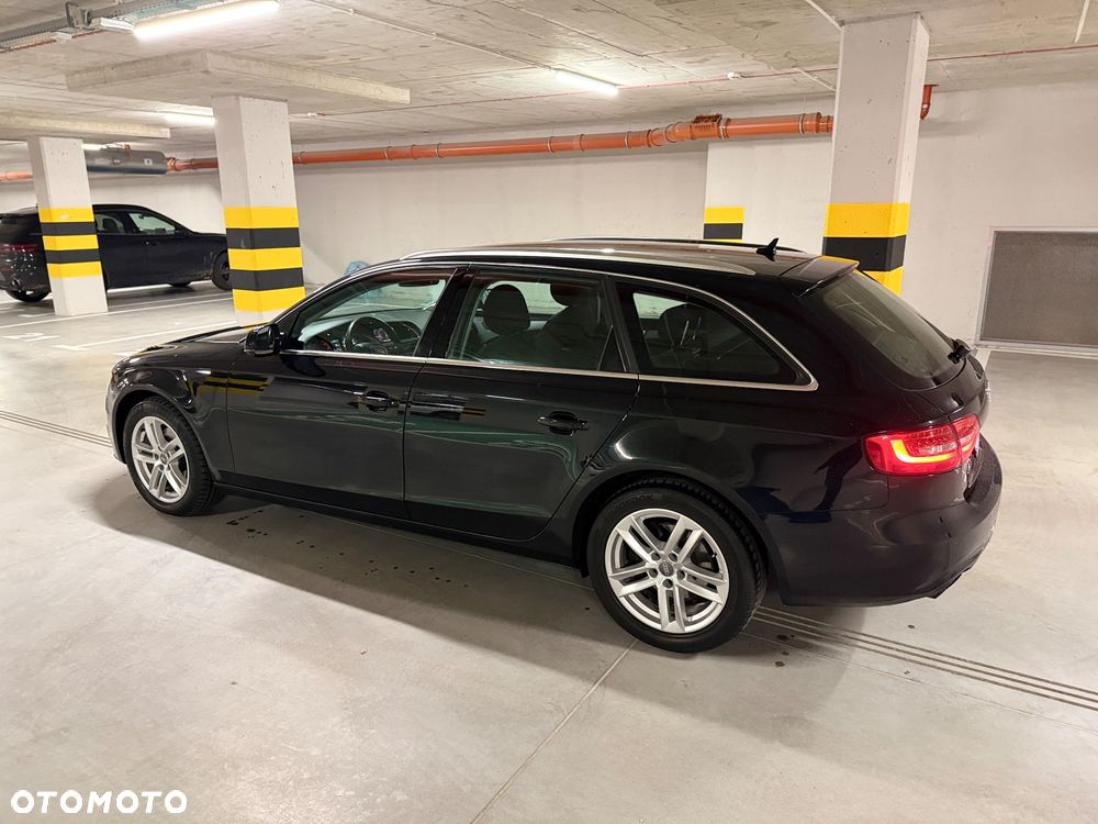Audi A4 Avant 2.0 TDI - 7