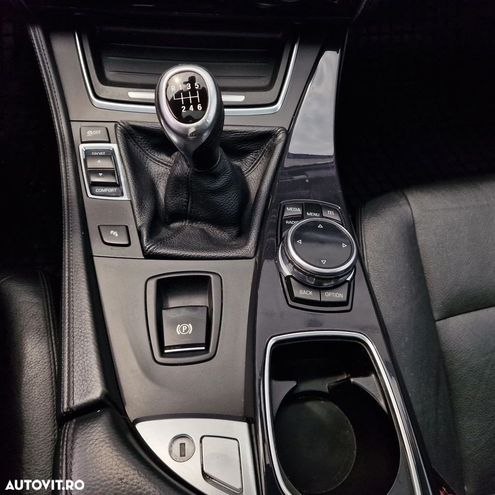 BMW Seria 5 520d Luxury Line - 27