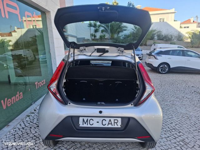 Toyota Aygo 1.0 X-Play - 41