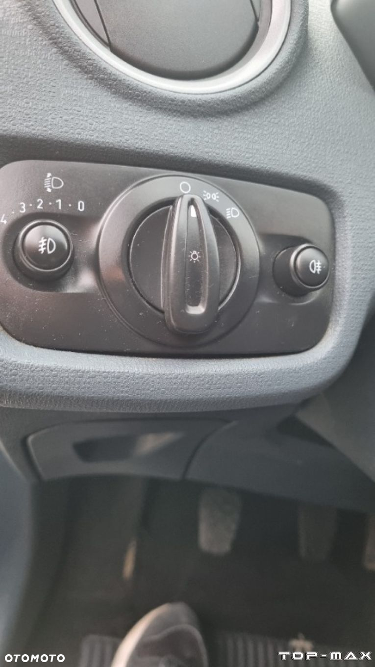 Ford Fiesta - 20