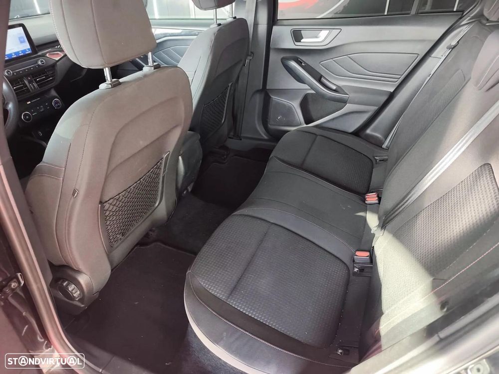 Ford Focus SW 1.0 EcoBoost MHEV ST-Line - 13