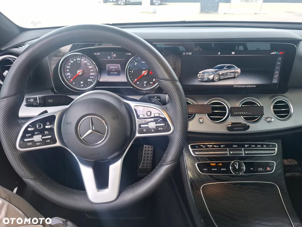 Mercedes-Benz Klasa E 200 d 9G-TRONIC - 14