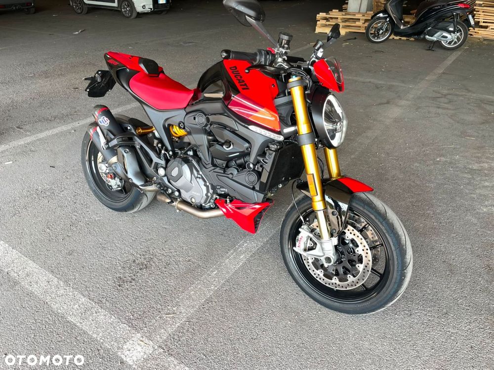 Ducati Monster - 25