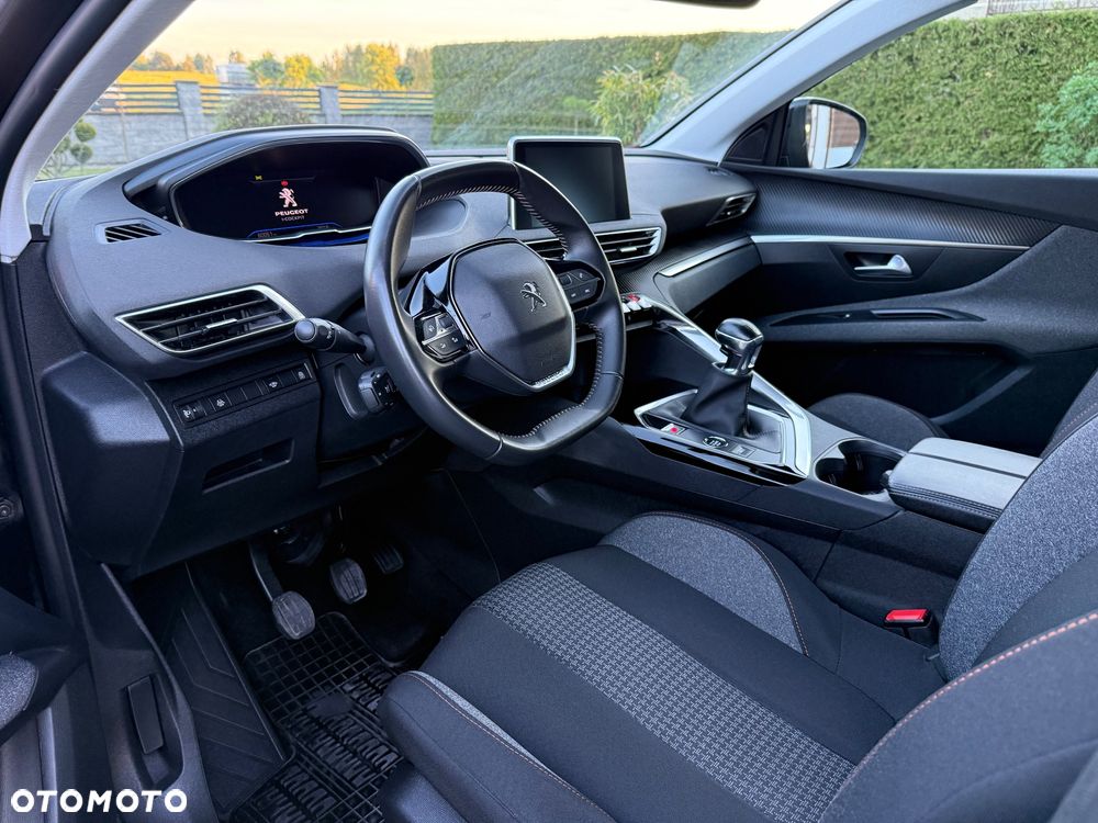 Peugeot 3008 1.2 PureTech Active Pack S&S - 13
