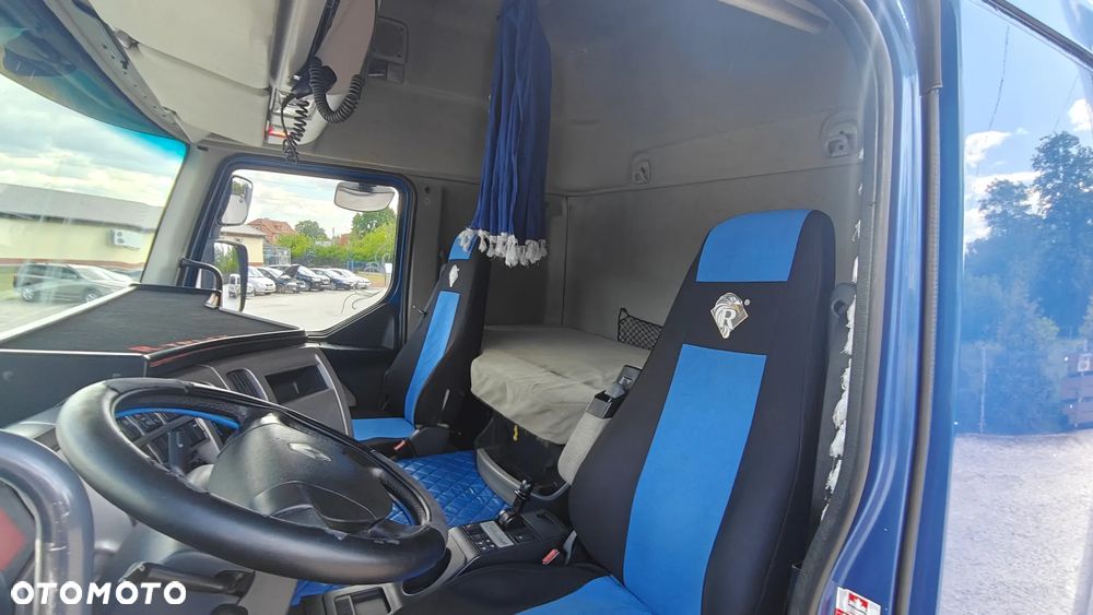 Renault Premium - 11