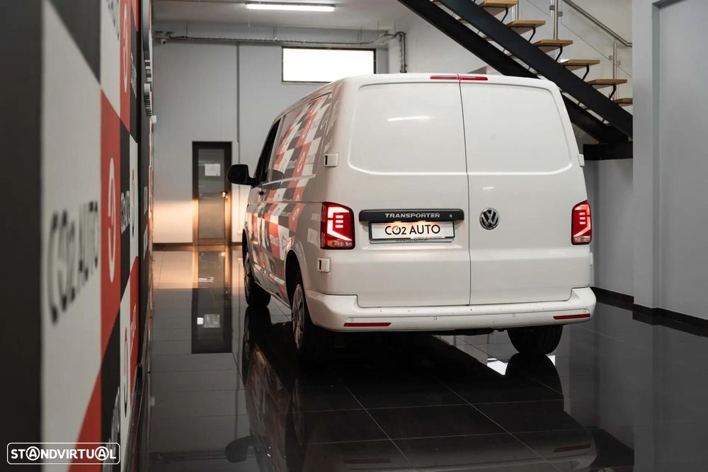 VW Transporter 2.0 TDi Business - 6