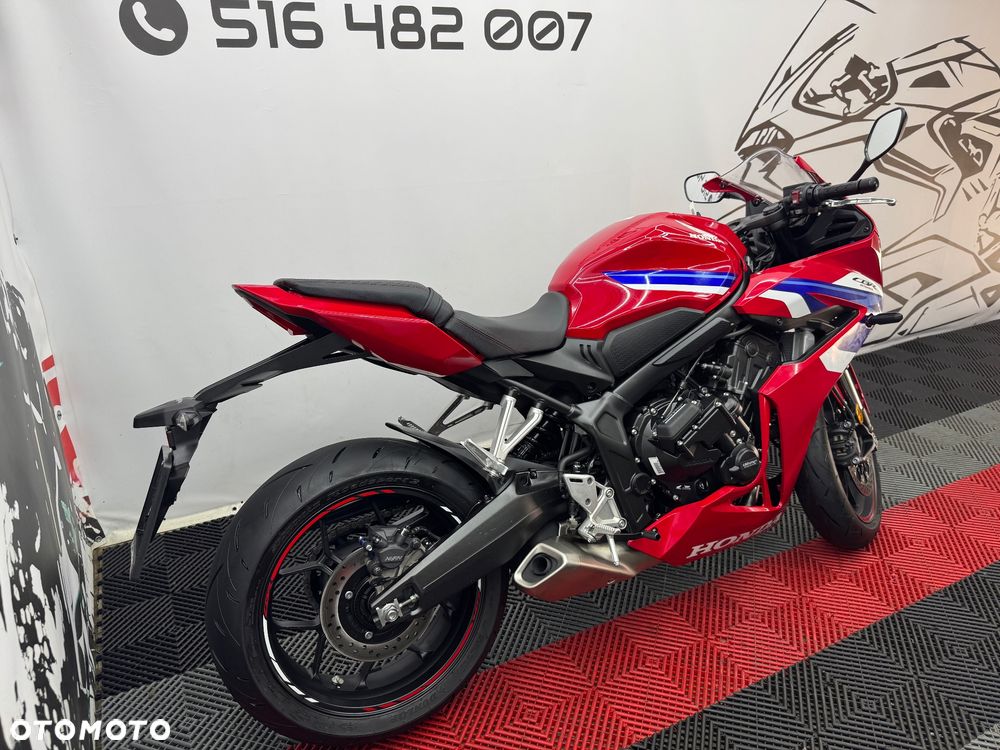 Honda CBR - 4
