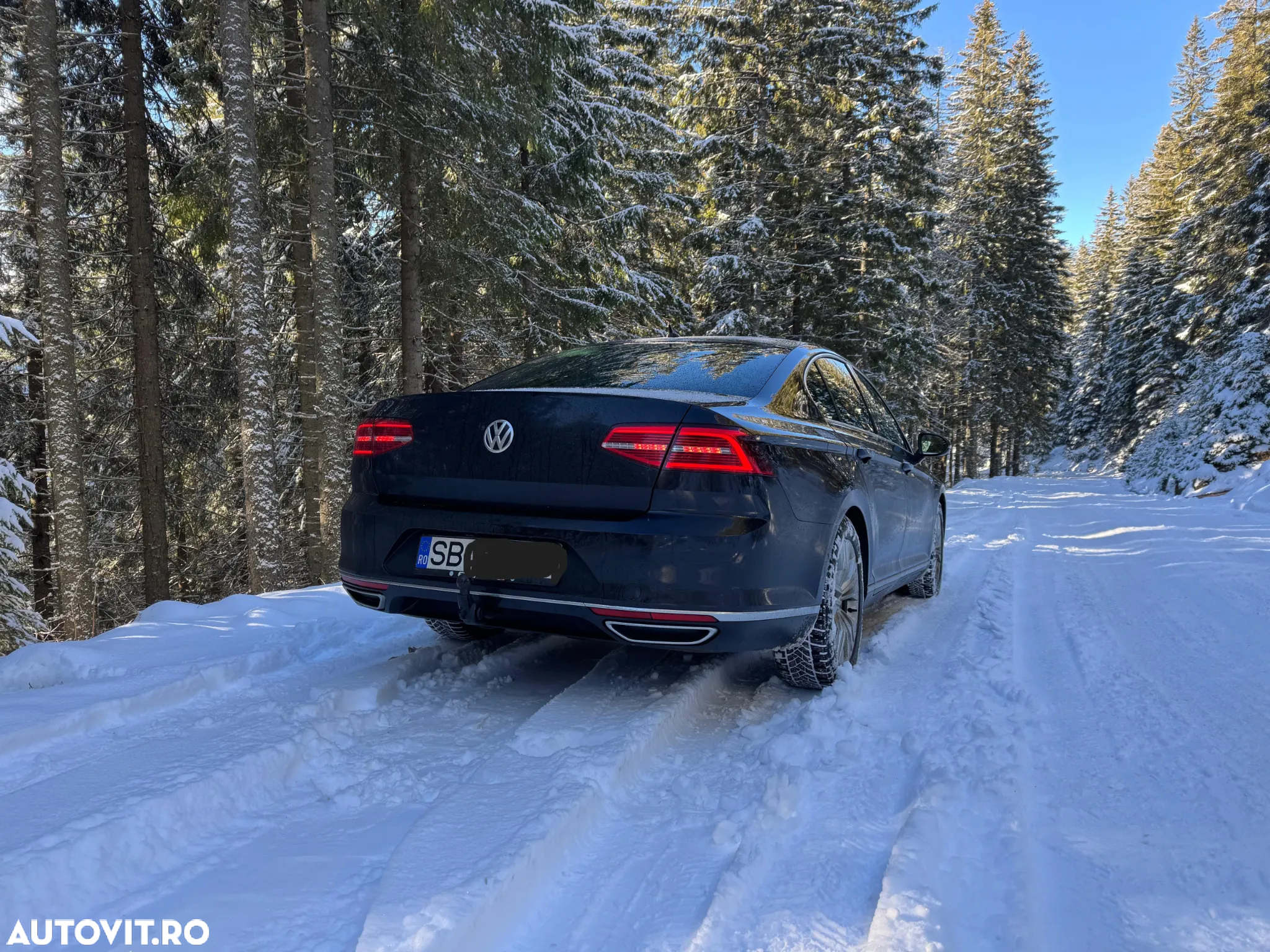 Volkswagen Passat 2.0 TDI DSG 4Motion Highline - 26