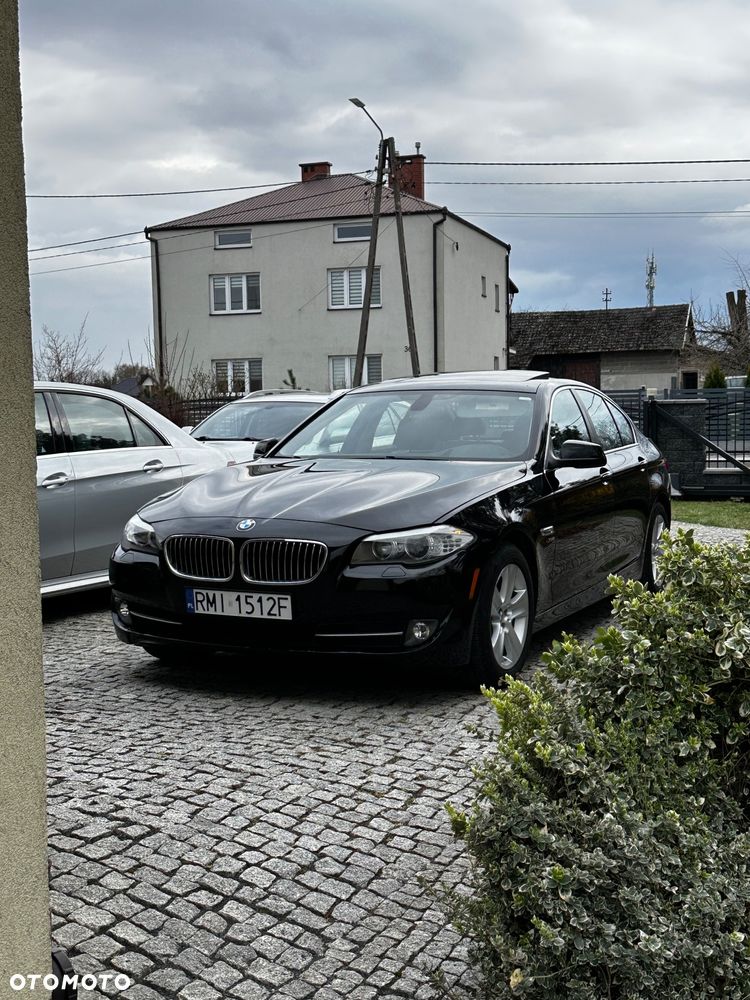 BMW Seria 5 528i xDrive - 1