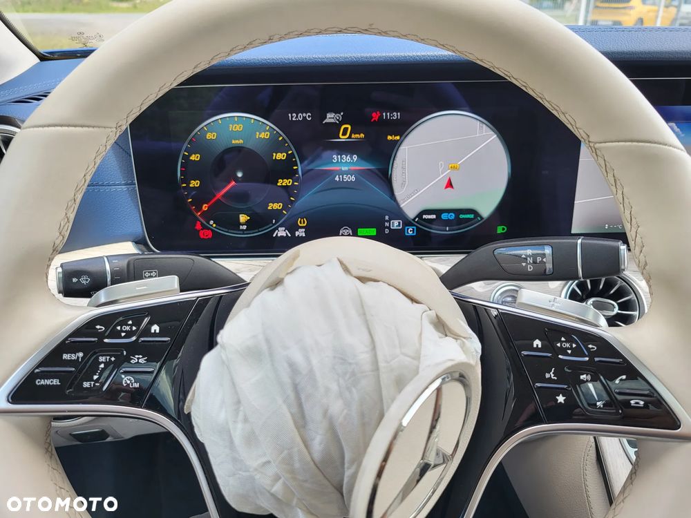 Mercedes-Benz Klasa E 200 Coupe 4-Matic 9G-TRONIC - 19